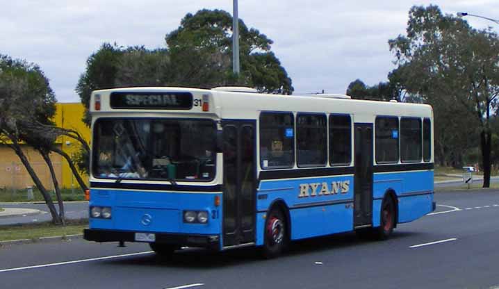 Ryans Mercedes O405 Volgren 31